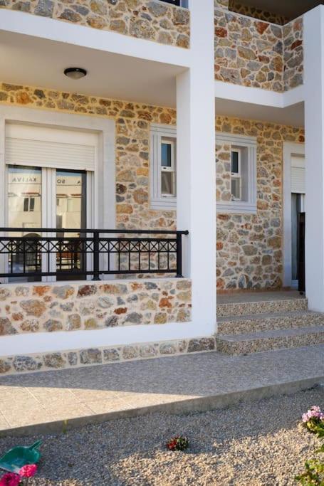 Ferienwohnung Katerinas Garden Kámpos Exterior foto